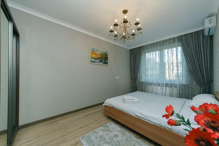 Apartmant In Kpi З Двома Спальнями Kyiv Exterior photo